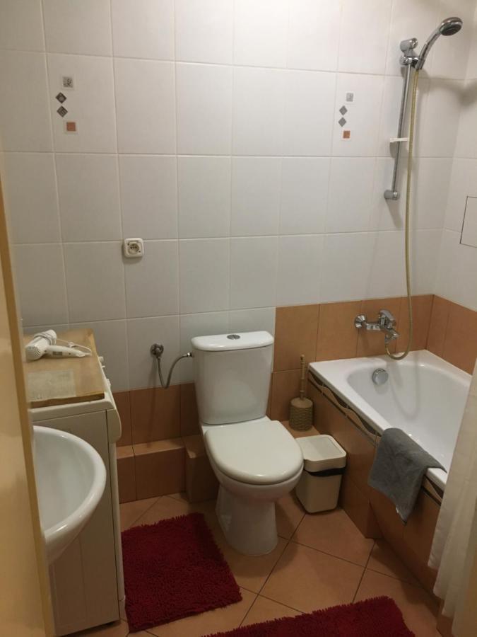 Апартаменты Apartsystem- Self Check In 24H Saturn Вроцлав Экстерьер фото